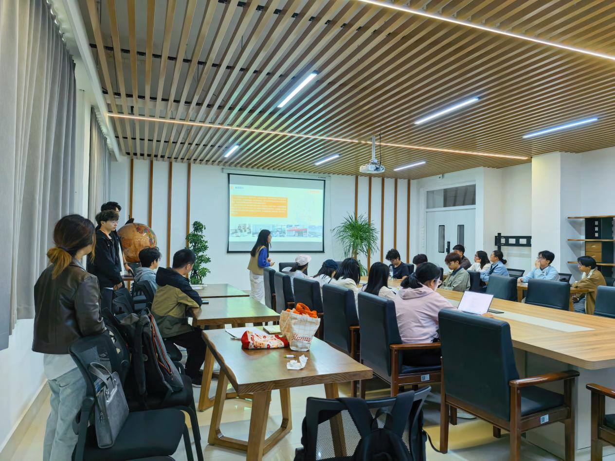 14717873308b852edf97c0ed459a964